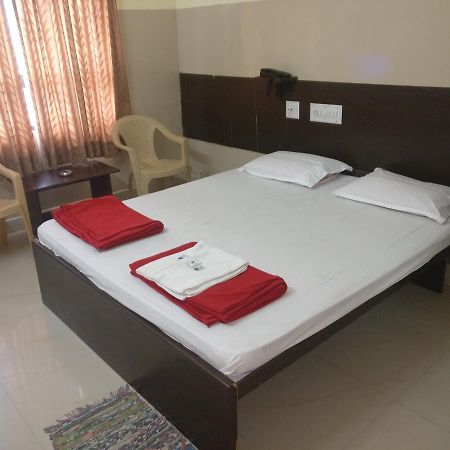 Subhadra Comforts Hotel Shimoga Exterior foto