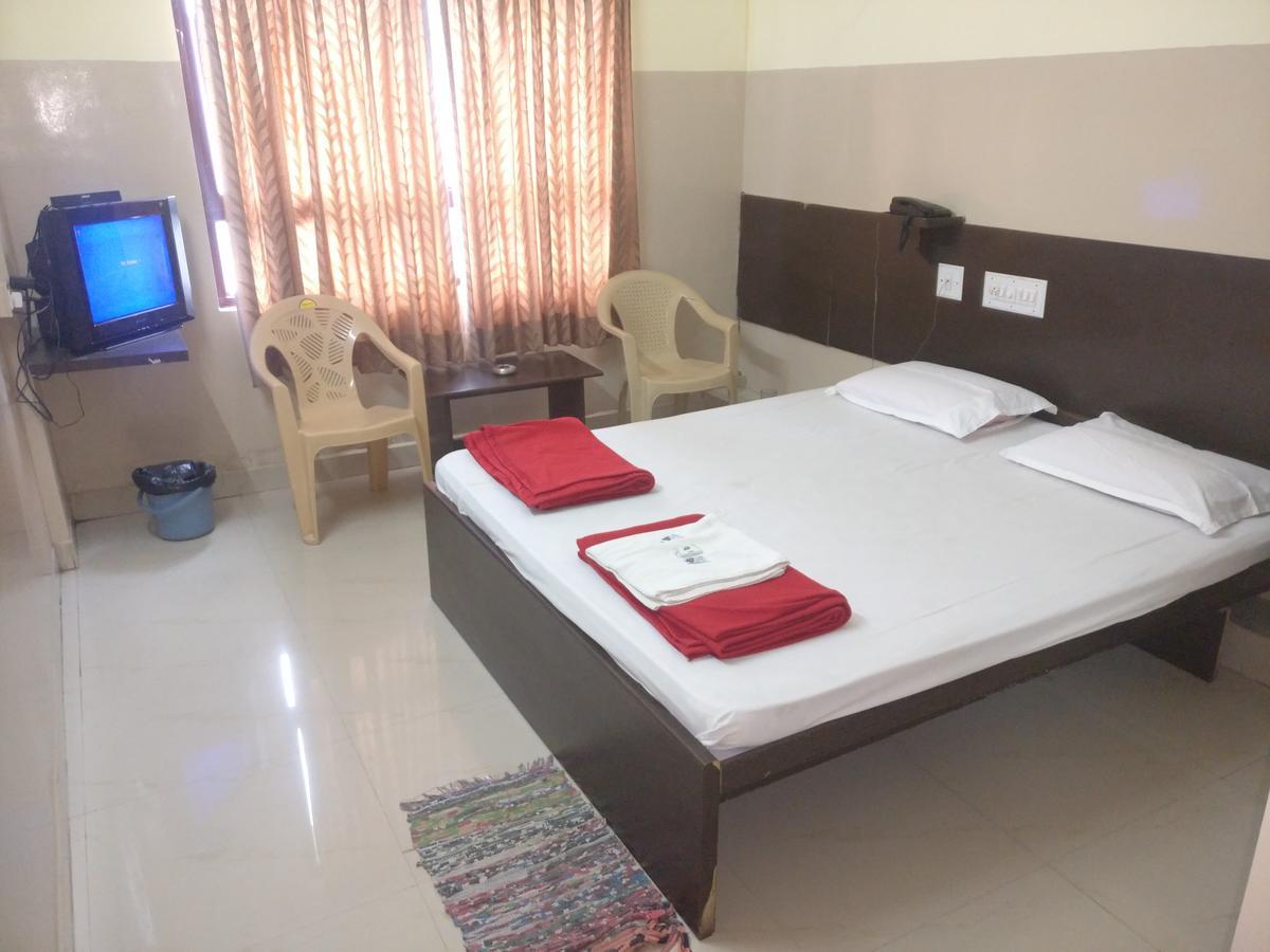 Subhadra Comforts Hotel Shimoga Exterior foto