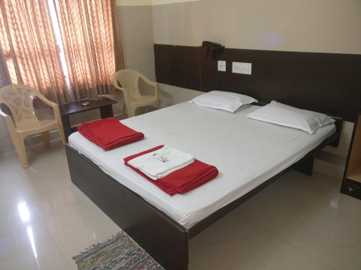 Subhadra Comforts Hotel Shimoga Exterior foto